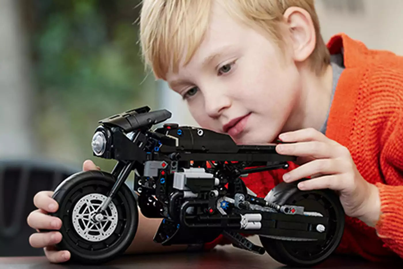 Top 10 Picks: Educational Toys to Gift a School-Aged Boy