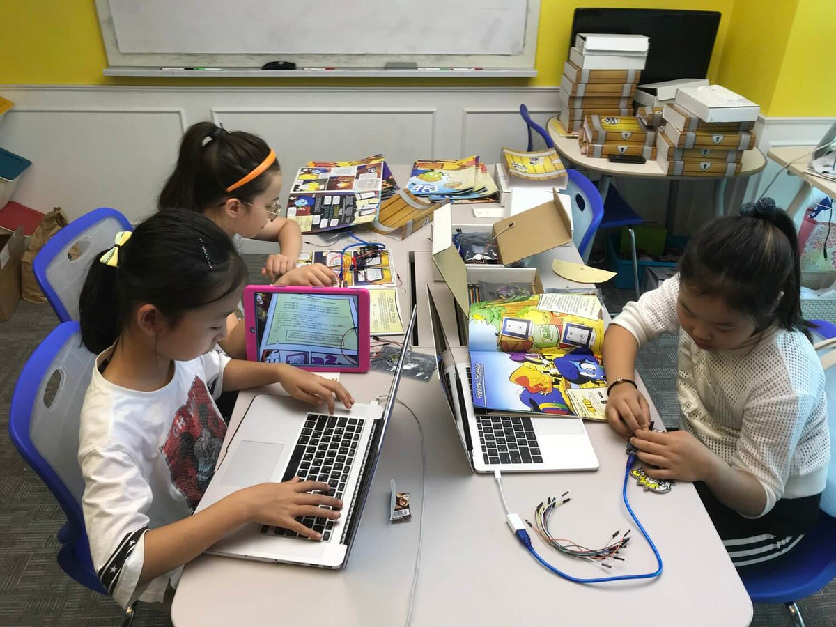 Codey Rocky keeps girls engaged in coding classes – Makeblock